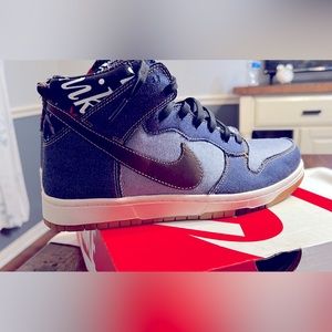 Nike cmft denim